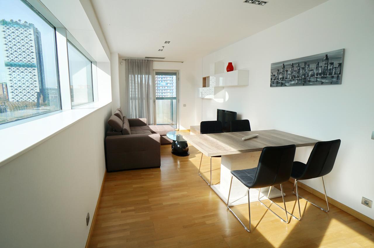 Fira Gran Via - Barcelona4Seasons Apartment L'Hospitalet de Llobregat Ngoại thất bức ảnh